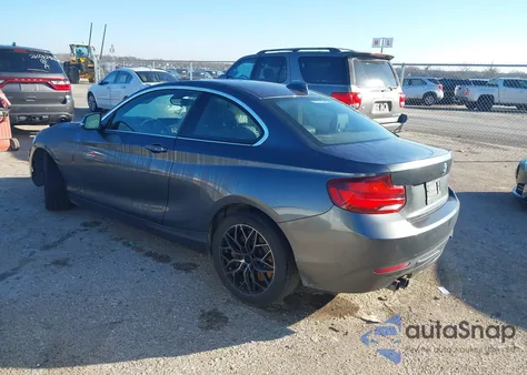 2021 BMW 230I z USA, uszkodzony, nr VIN WBA2J1C01M7J25476